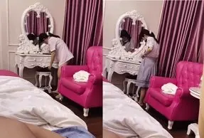 Ảnh thumbnail video Nữ sinh cấp 2 vào nhà ngỉ địt nhau cùng bạn trai mới cấp 2 cái lồn không lông múp quá anh em ạ