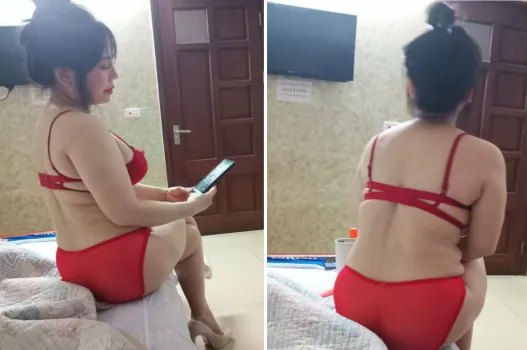 Ảnh thumbnail video Cặp bưởi chị gái U40 vẫn căng tròn
