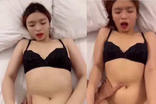 Ảnh thumbnail video Gắn bi vào chim địt em trợn mắt há mồm
