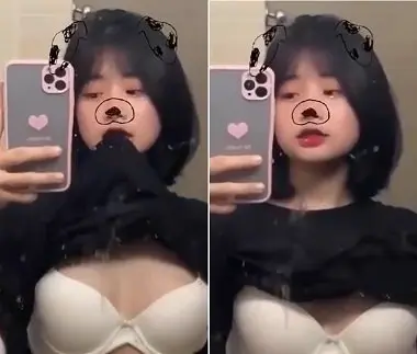 Ảnh thumbnail video Em sinh viên vú đẹp thích khoe
